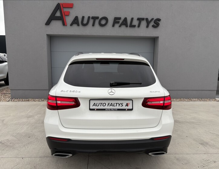 Mercedes-Benz GLC 6