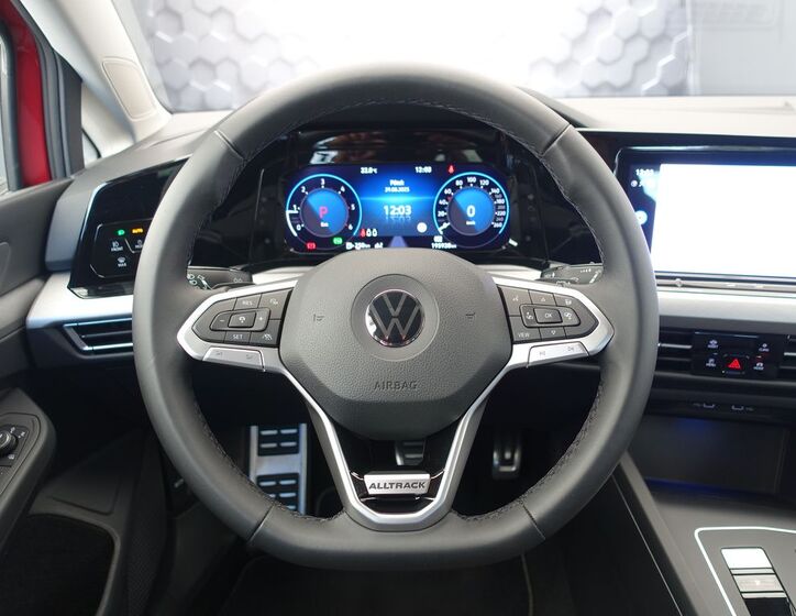 Volkswagen Golf 10