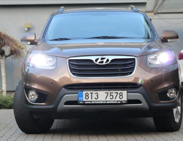 Hyundai Santa Fe 6