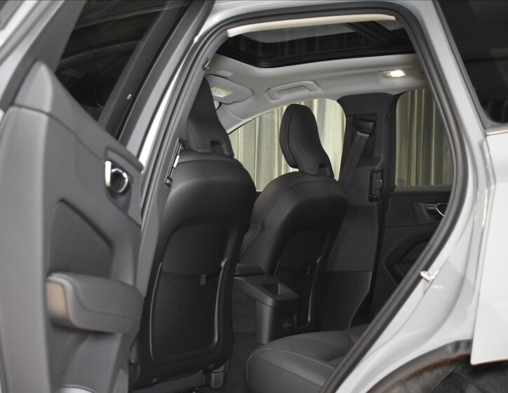 Volvo XC60 16