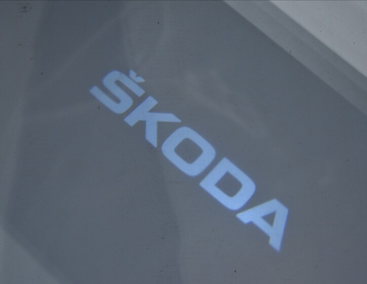 Škoda Superb 10