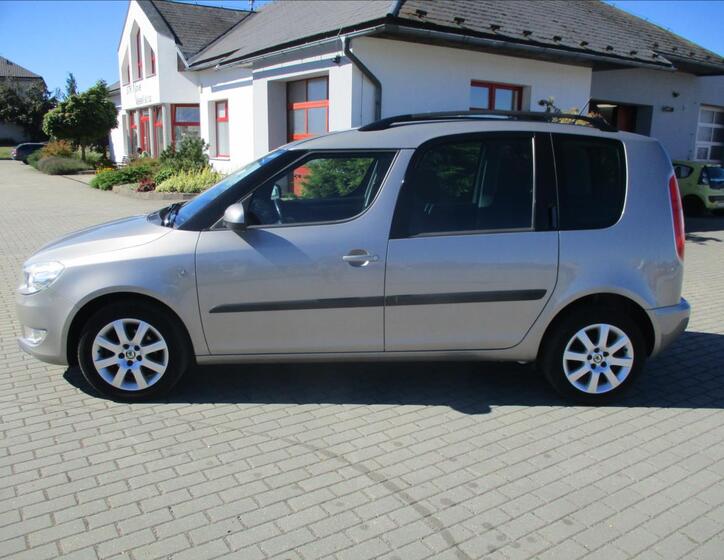 Škoda Roomster 2