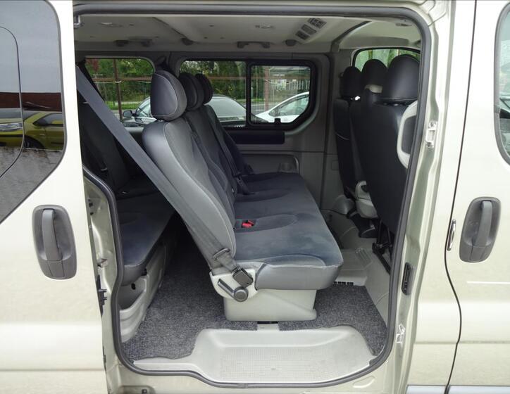 Renault Trafic 24