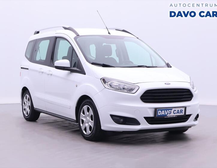Ford Tourneo Courier 1