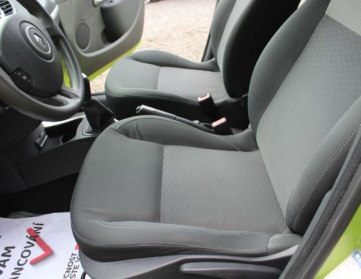 Renault Clio 22