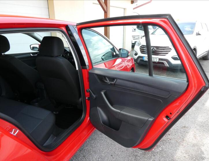 Škoda Rapid 27
