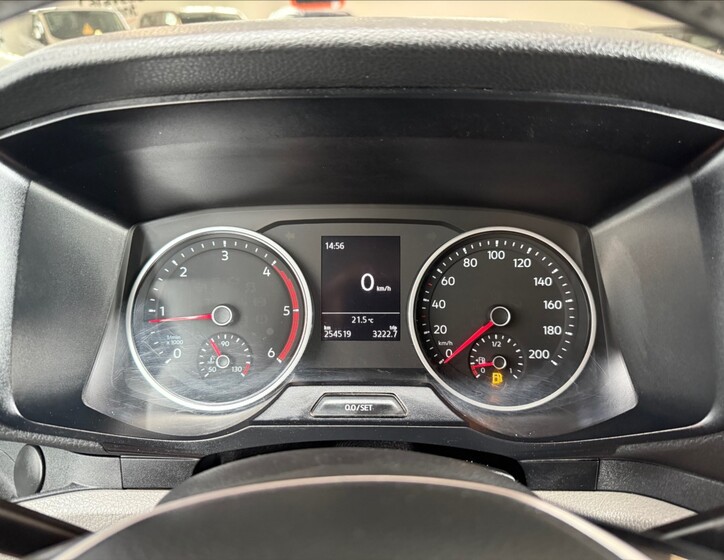 Volkswagen Crafter 20