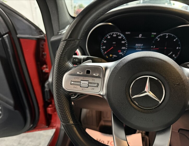 Mercedes-Benz GLC 10