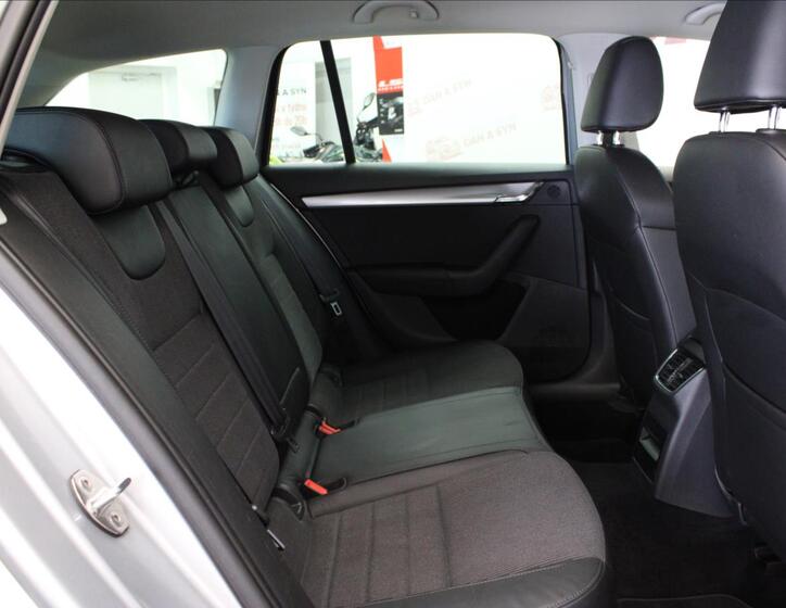 Škoda Octavia 13