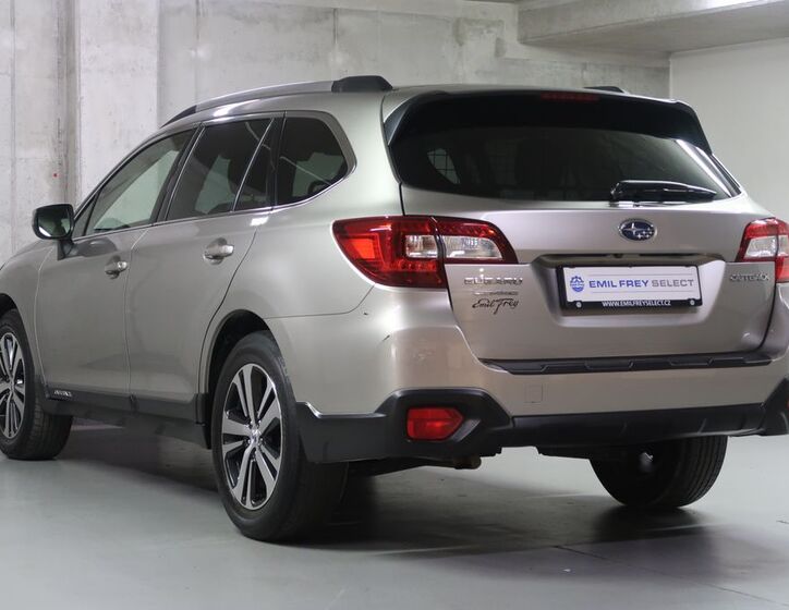 Subaru Outback 7