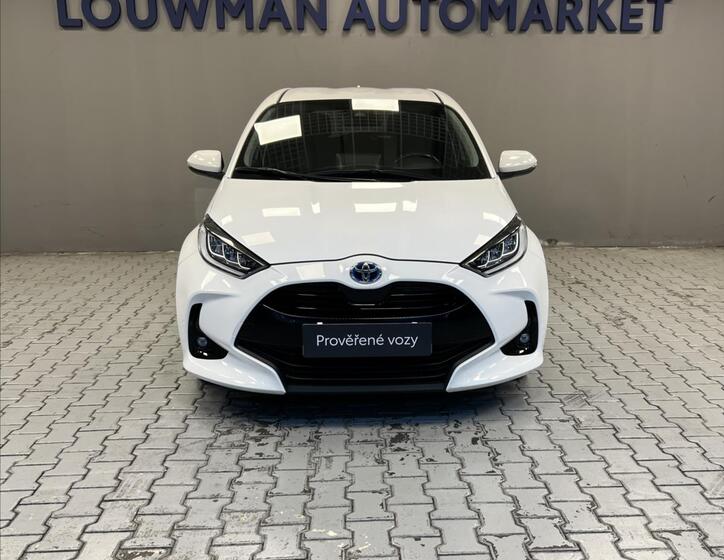Toyota Yaris 4