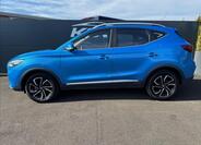 MG ZS 10