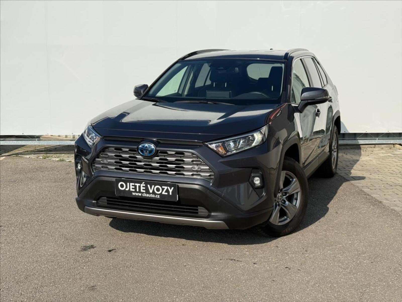 Toyota RAV4 1