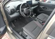 Toyota Yaris 9