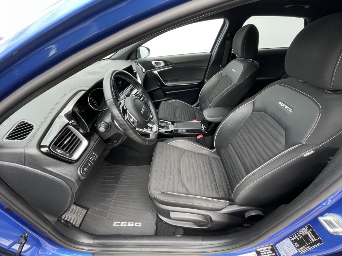 KIA ProCeed