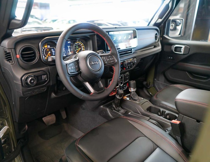 Jeep Wrangler 13
