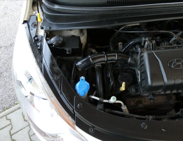 Hyundai i10 34