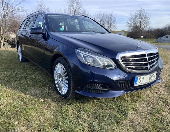 Mercedes-Benz Třídy E 2