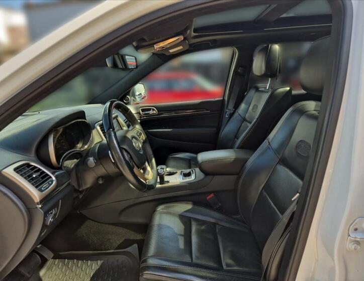 Jeep Grand Cherokee 7