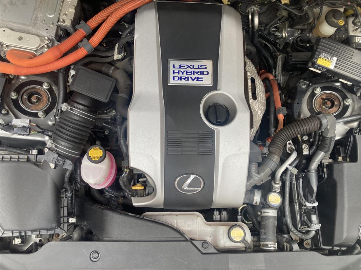 Lexus IS 300h