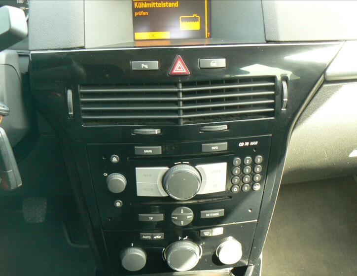 Opel Astra 11