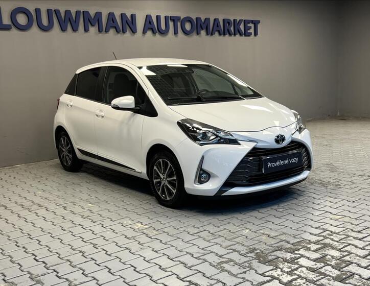 Toyota Yaris 12