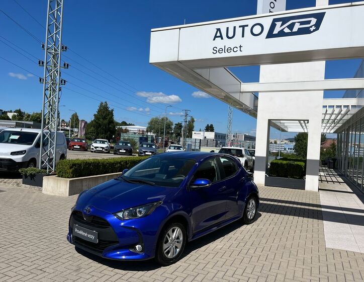 Toyota Yaris 1