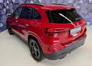Mercedes-Benz GLA 4