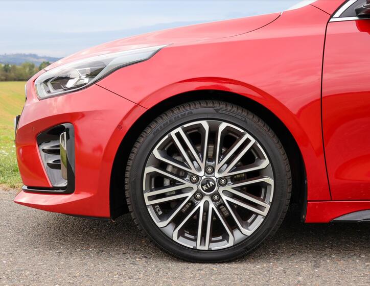 KIA ProCeed 34