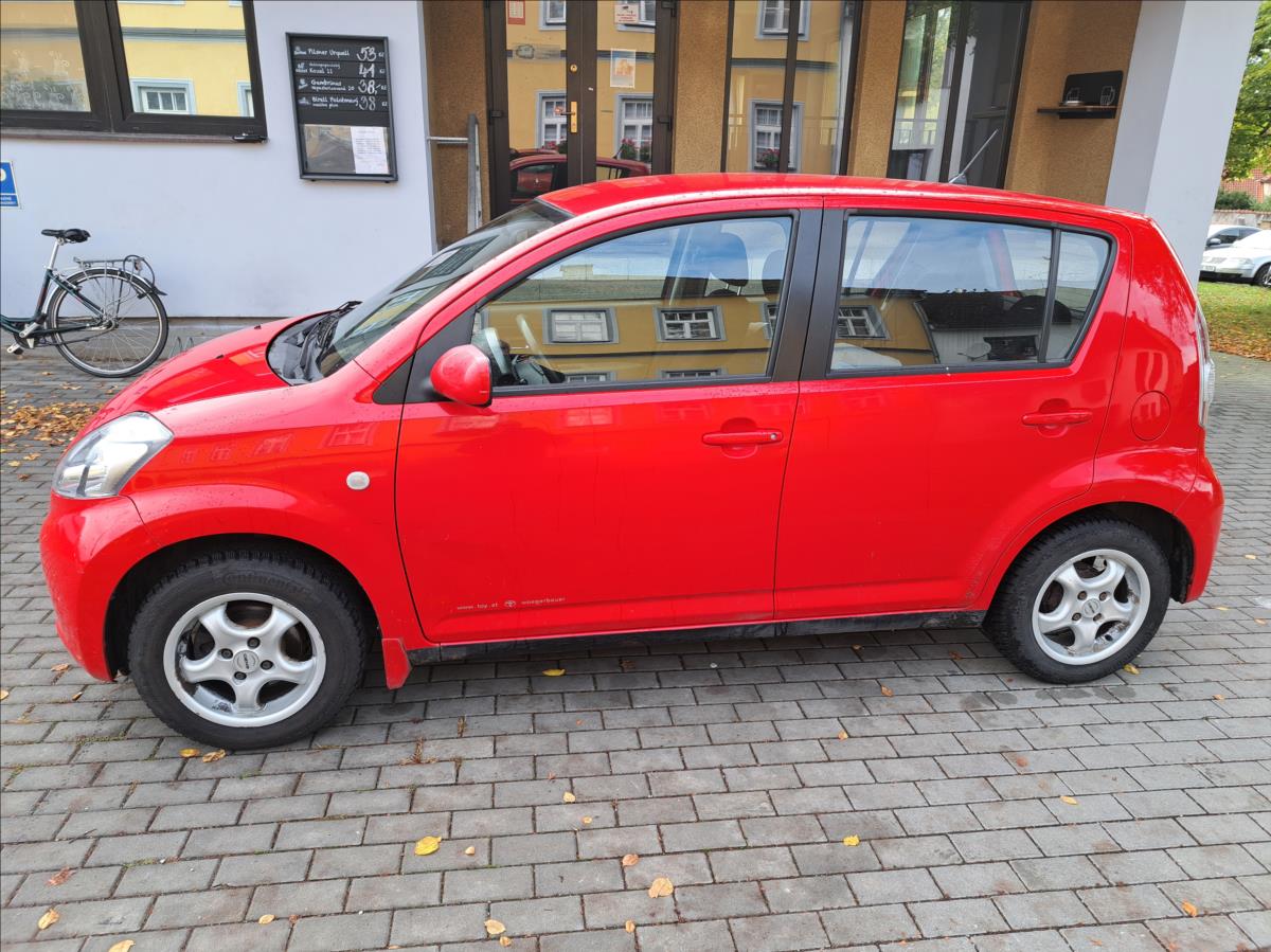Daihatsu Sirion