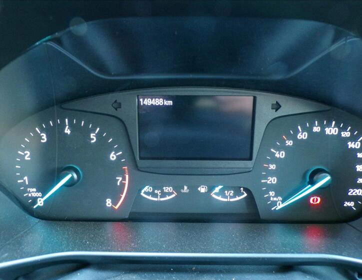 Ford Focus 8