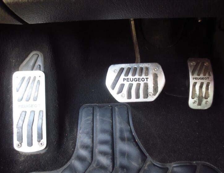 Peugeot 407 24