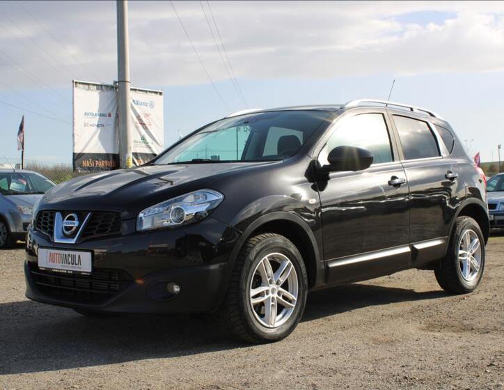Nissan Qashqai 1