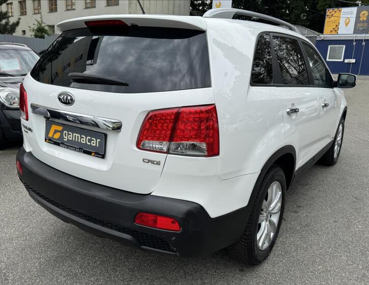 KIA Sorento 10