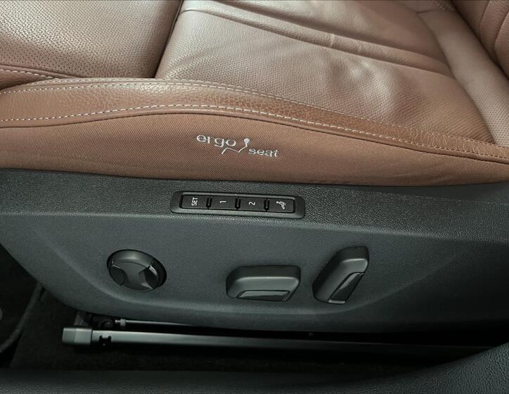 Škoda Octavia 24