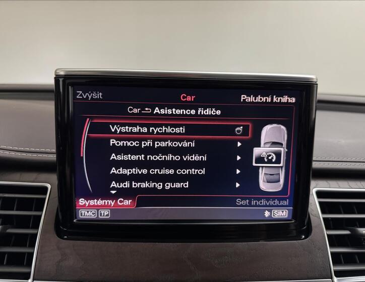 Audi A8 20