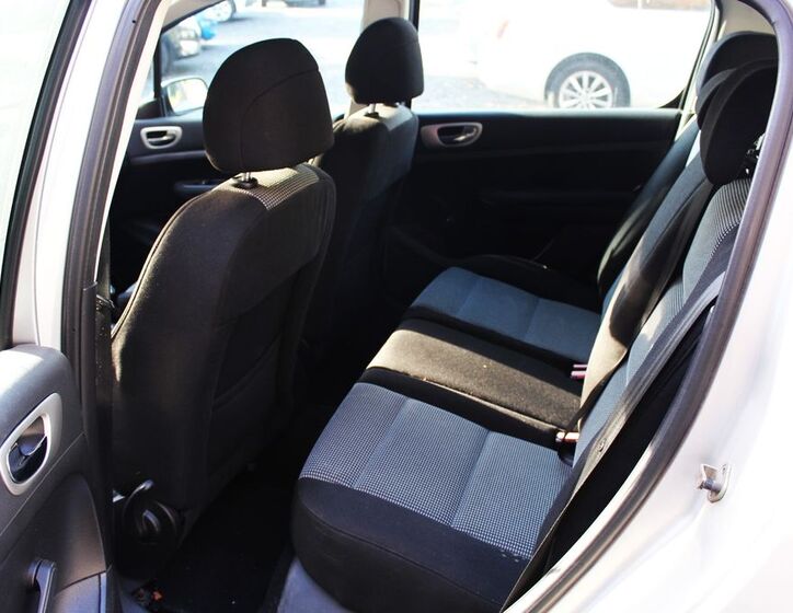 Peugeot 307 9