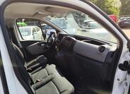 Renault Trafic 27