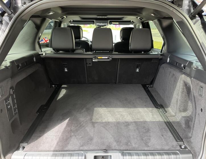 Land Rover Discovery 7