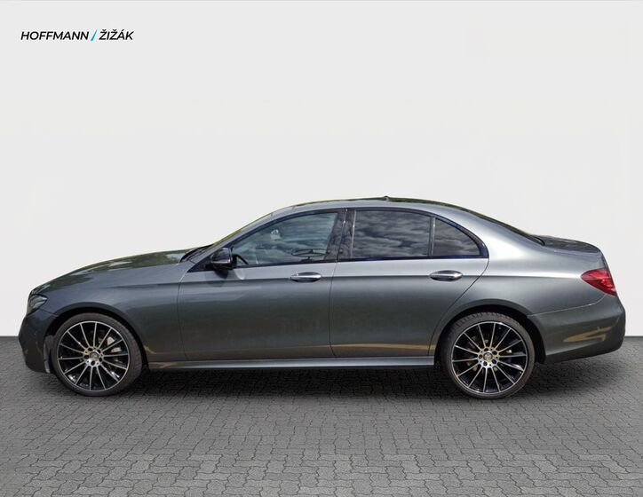 Mercedes-Benz Třídy E 7