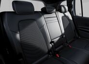 Mercedes-Benz EQB 8