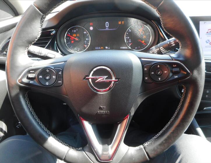 Opel Insignia 12