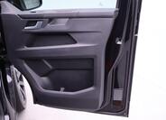 Volkswagen Multivan 13