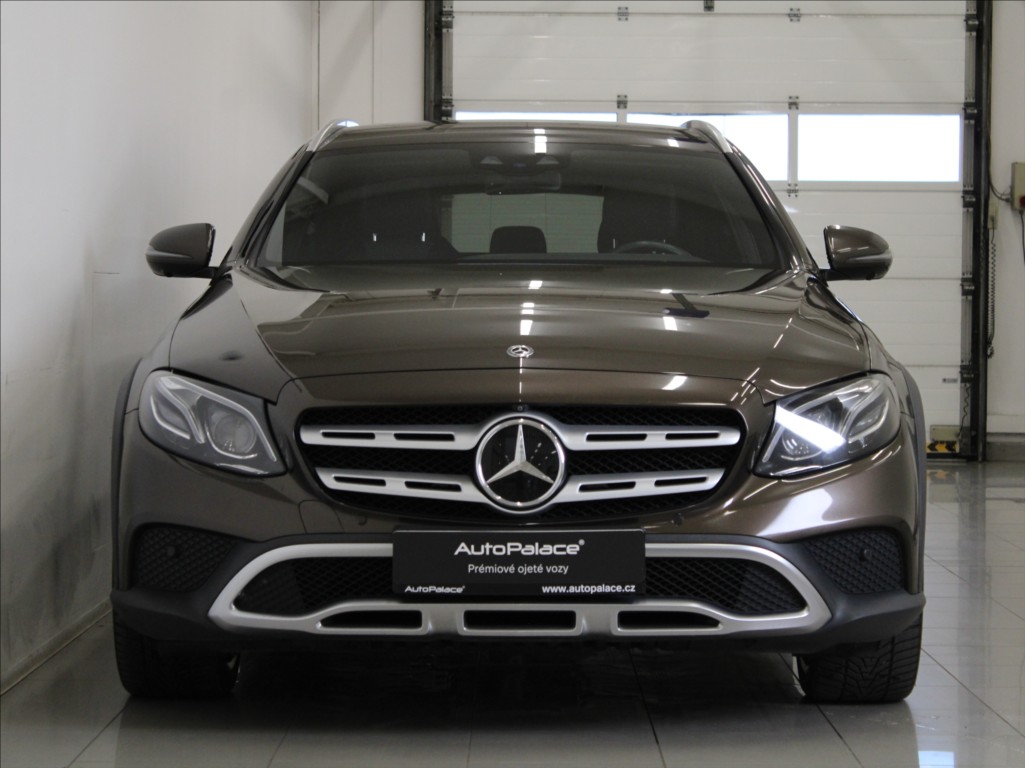 Mercedes-Benz Třídy E