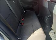 Toyota Yaris 9