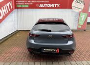 Mazda 3 8
