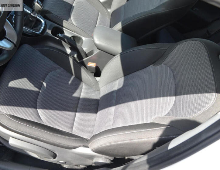 Hyundai i30 19