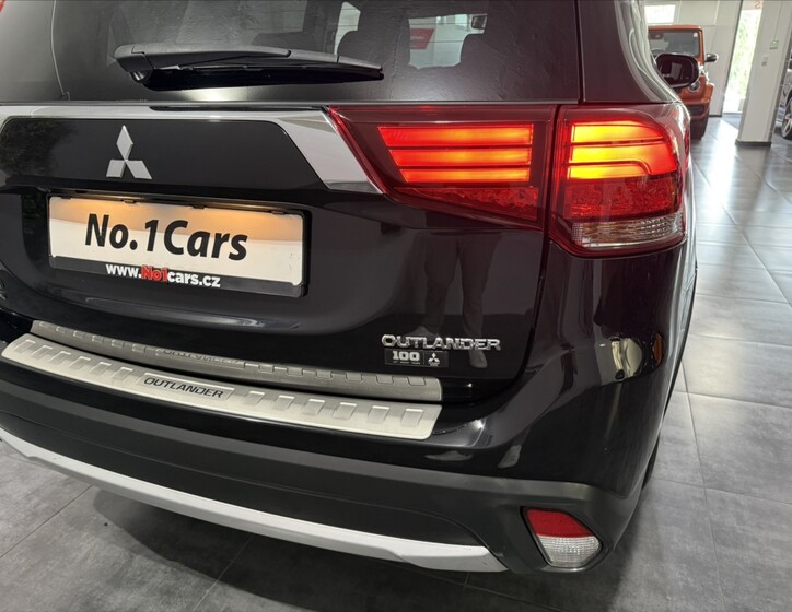 Mitsubishi Outlander 27