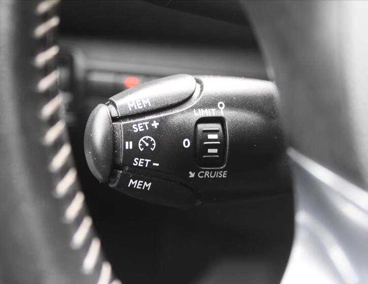 Peugeot 308 14