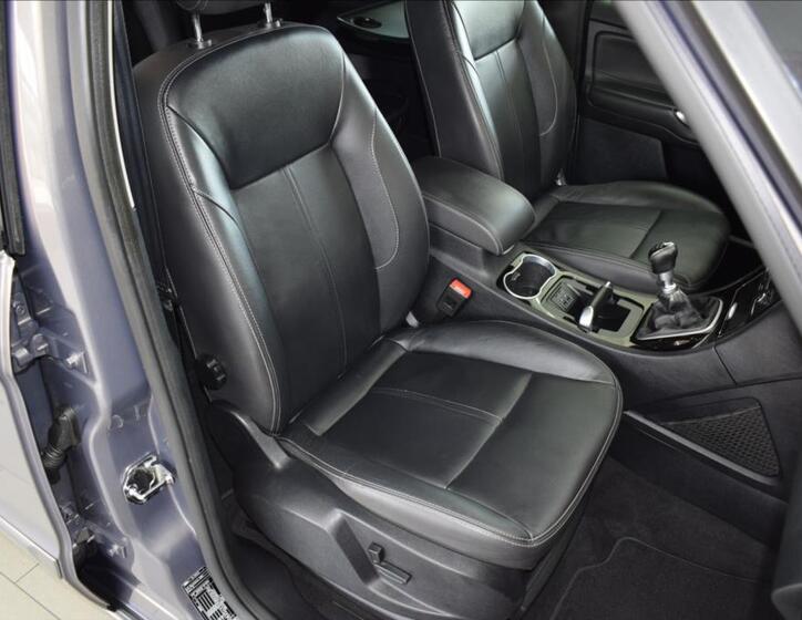 Ford S-MAX 13